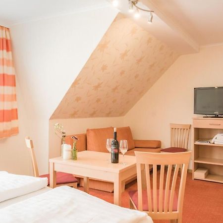 Hotel Haus Kranixfeld-Fischl Mörbisch am See Exteriér fotografie